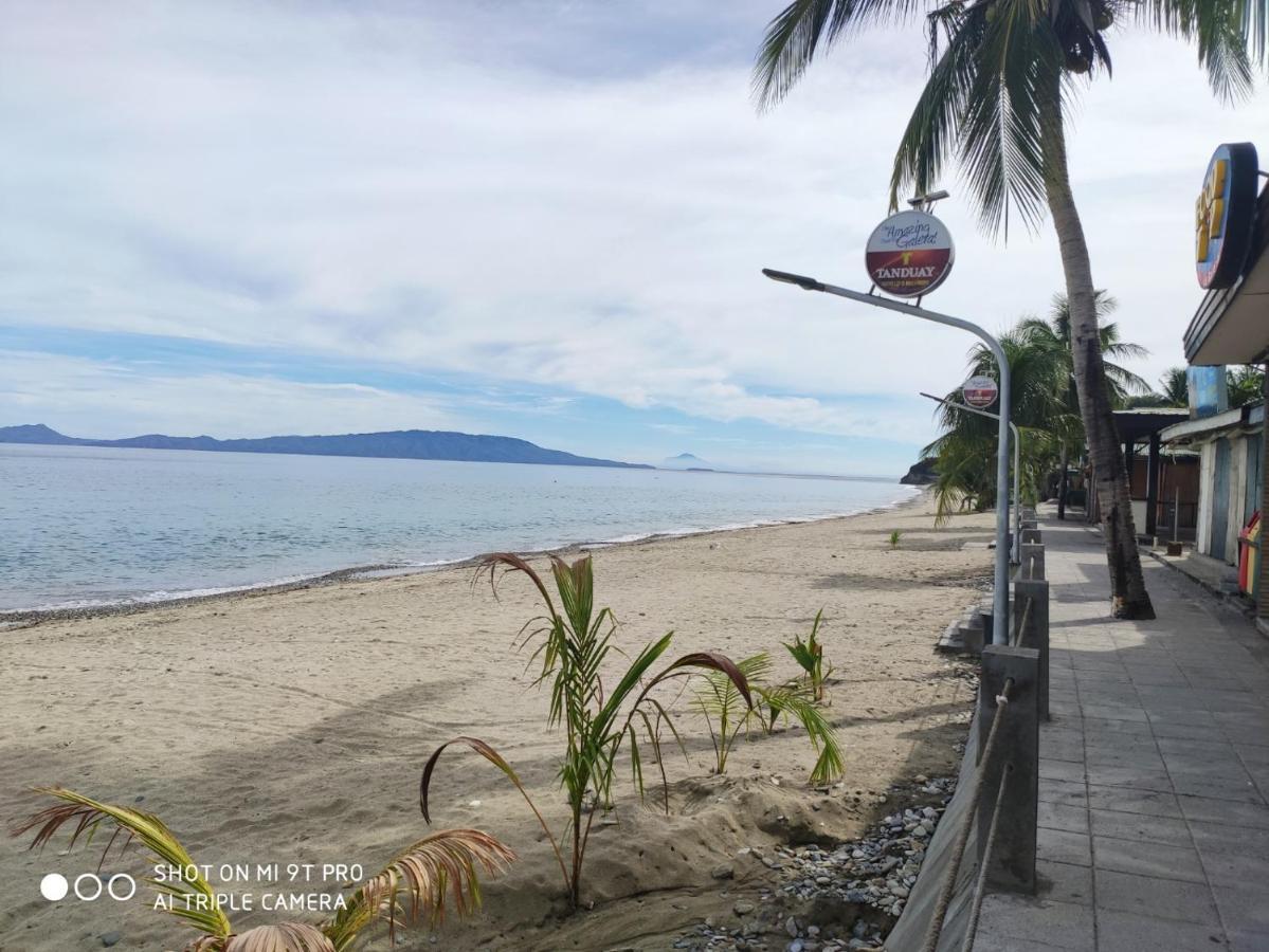 Casa Aviara Resort & Hotel Puerto Galera Extérieur photo
