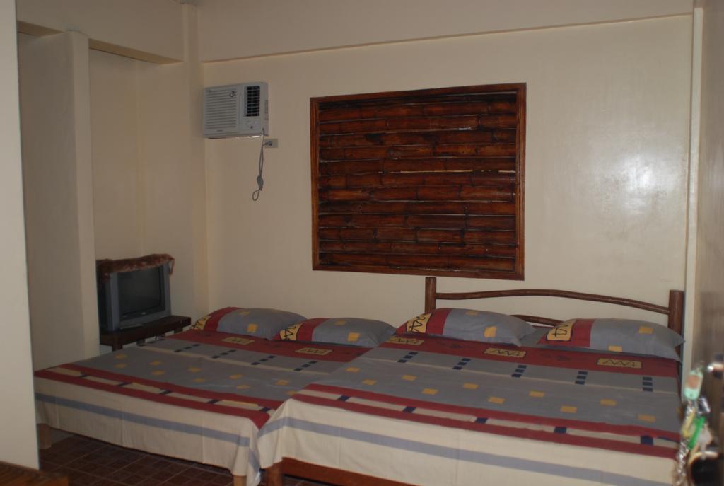 Casa Aviara Resort & Hotel Puerto Galera Chambre photo