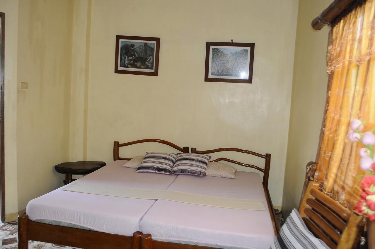 Casa Aviara Resort & Hotel Puerto Galera Extérieur photo