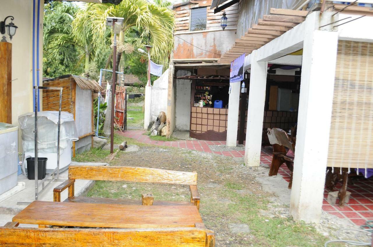 Casa Aviara Resort & Hotel Puerto Galera Extérieur photo